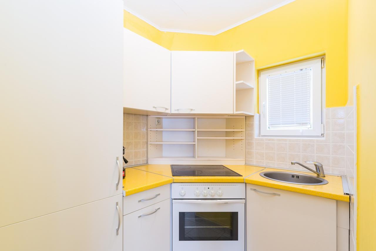 Apartments Mahnet Vir Εξωτερικό φωτογραφία