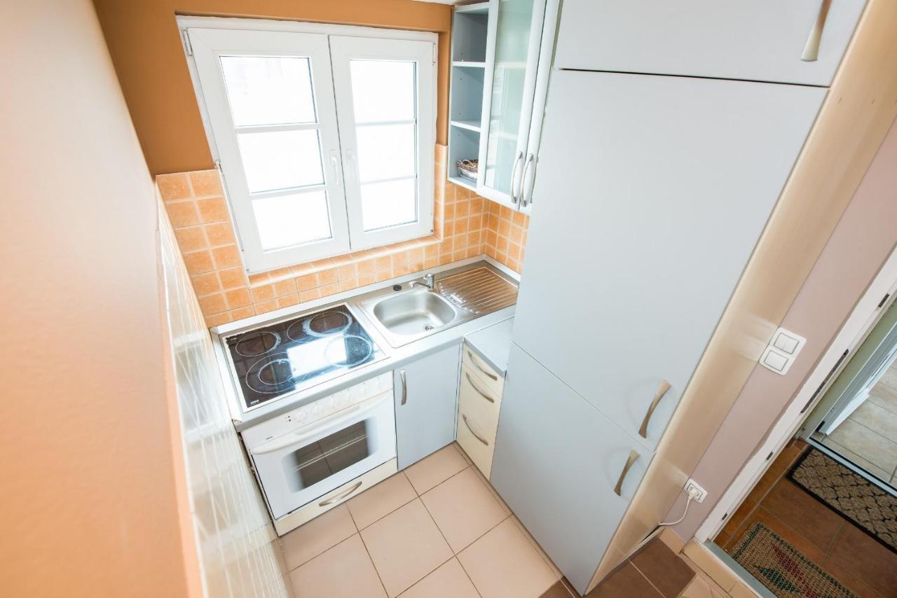 Apartments Mahnet Vir Δωμάτιο φωτογραφία
