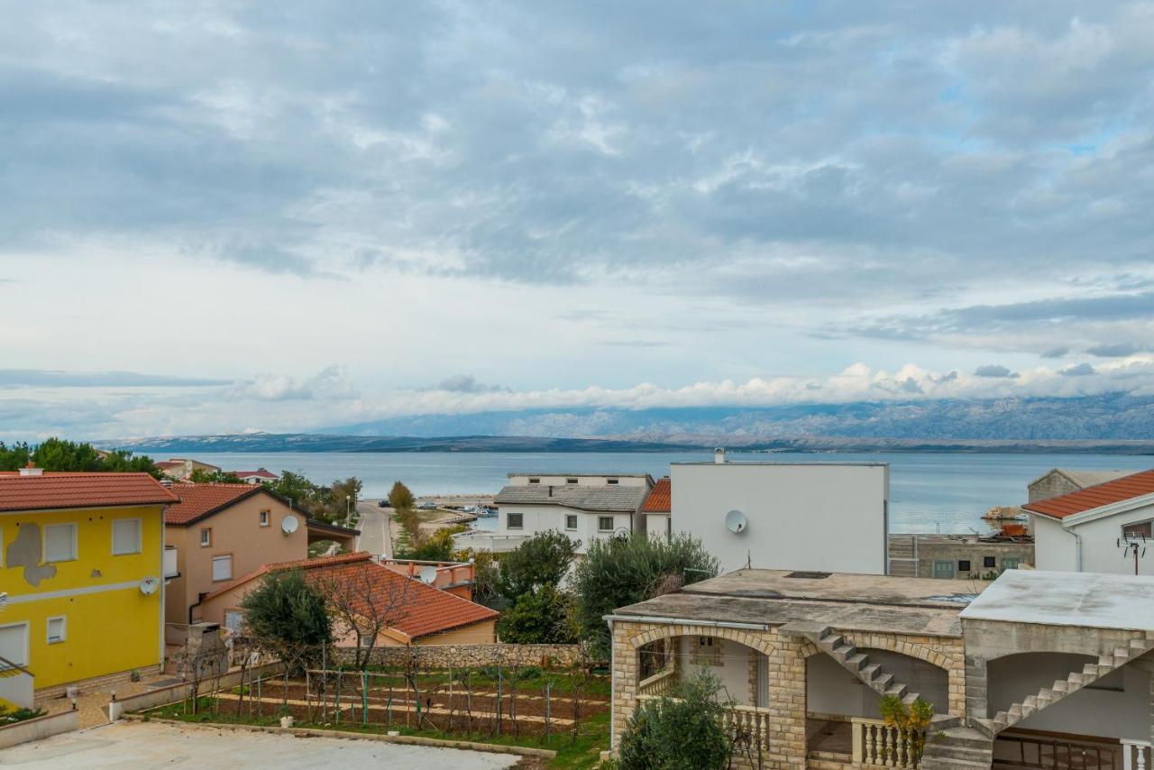 Apartments Mahnet Vir Δωμάτιο φωτογραφία