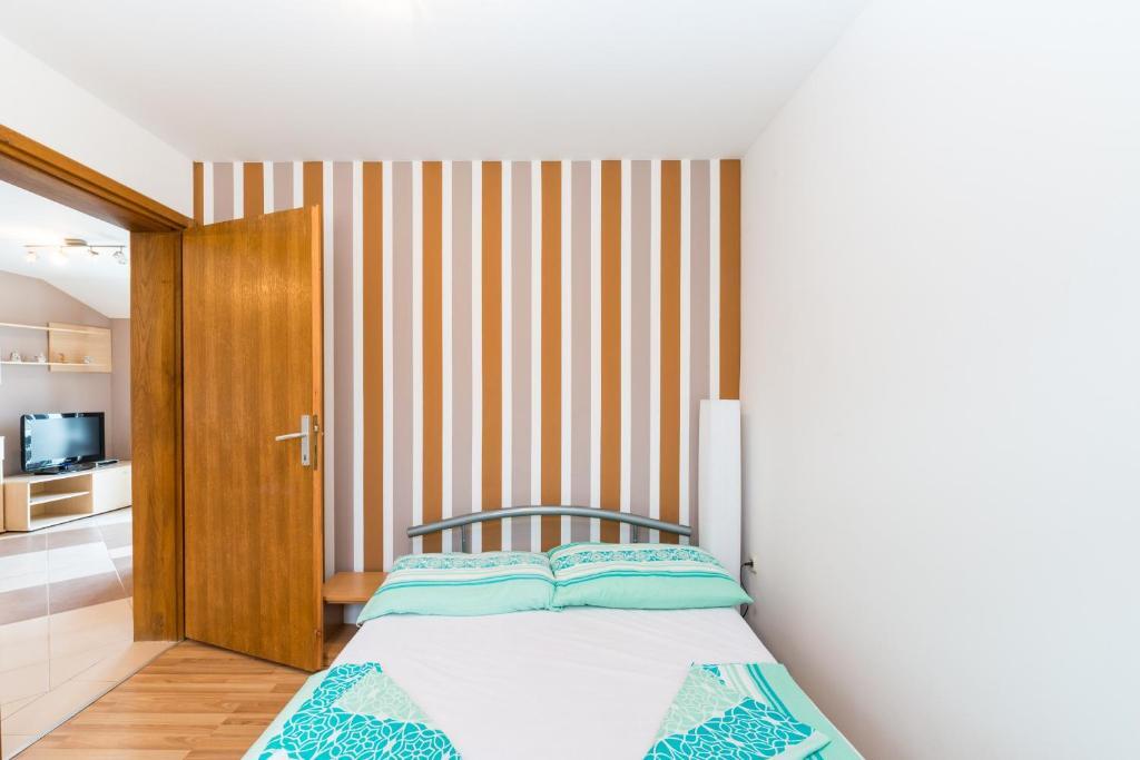 Apartments Mahnet Vir Δωμάτιο φωτογραφία